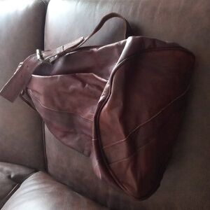 New! -Unisex Genuine Leather Over The Shoulder/Cross Body Bag